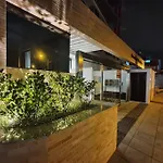 Apartamento 2 Suites Com Piscina E Churrasqueira, Ao Lado Da Ufsc